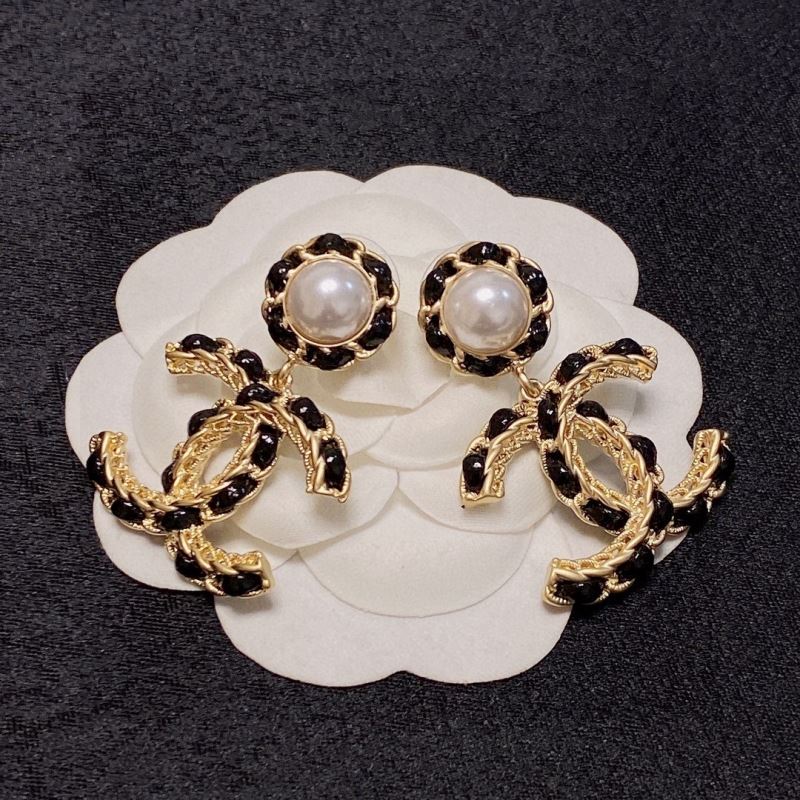 Ch**el earrings